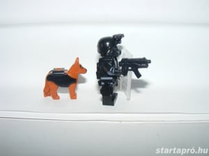 Lego Swat kommandós rendőr katona + őrkutya kutyás őr + Brickarms fegyver - kép 5