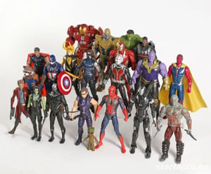 18cm Bosszuállók Avengers Szuperhős akció figurák Thanos Hulk Vasember Thor 21db műanyag figura ÚJ - kép 2