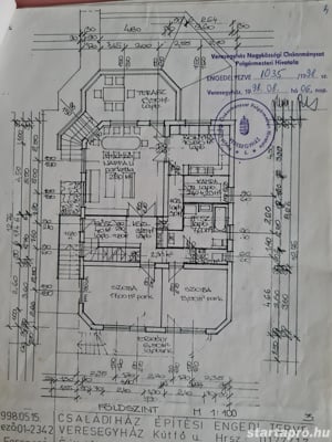 Eladó 3 lakásos családi ház Veresegyházán - kép 11