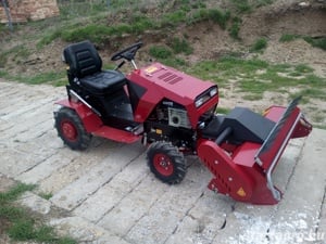 Cseh gyártmányú 16 LE-s Panter FD5 Mulcher mulcsozótraktor szuper áron - kép 6