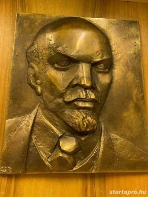 Csíkszentmihályi Róbert (1940-2021) Kossuth díjas szobrász - Lenin c. Képcsarnokos bronz relief  - kép 3