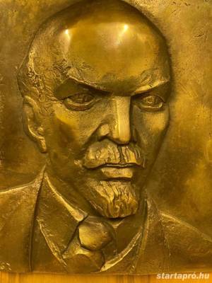 Csíkszentmihályi Róbert (1940-2021) Kossuth díjas szobrász - Lenin c. Képcsarnokos bronz relief  - kép 4