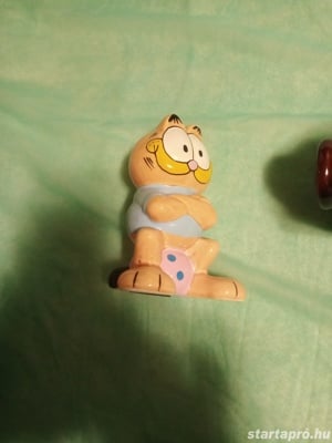 retró GARFIELD kerámia persely 8000ft óbuda  magyar GARFIELD persely az 1990es évekből!!!! személyes