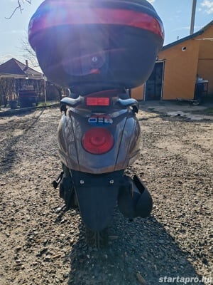 Motowell Elenor 4t robogó  - kép 4