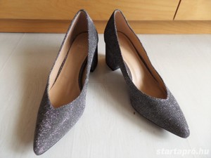 ÚJ Elegáns Ezüst Hegyesorrú Alkalmi Magassarkú Cipő, kocka sarkú - kép 4