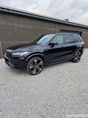 Volvo XC90 T8 R-Design 7 Seats Recharge Plug-in Hybrid