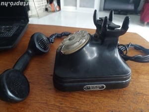 Retro bakelit tárcsás telefon régi csatlakozóval - kép 6