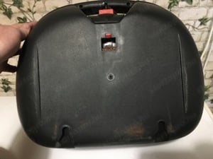 Eladó motoros túra box (43L-es). - kép 11