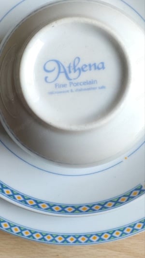 Egyszemélyes porcelán készlet eladó - kép 7