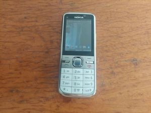 Nokia C5 telefon - kép 3