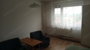  Miskolcon  a belvárosban 1,5 szobás panel lakás kiadó