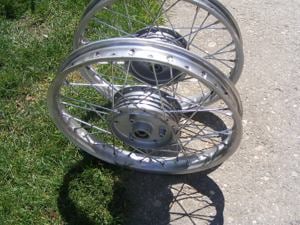 Simson eredeti aluminium 16" kerék eladó. - kép 2