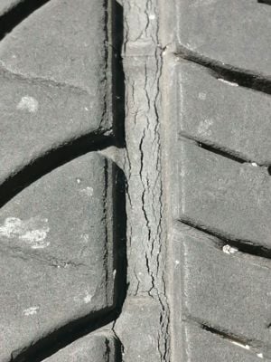 Egy garnitúra 4db. Bridgestone Ecopia 195 50R16 méretű gumiabroncs - kép 7