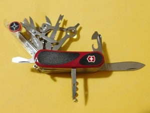 Victorinox Evogrip S54 Evolution Grip S54 Wenger piros-fekete 2.5393.SC, 32 funkciós svájci zsebkés - kép 2