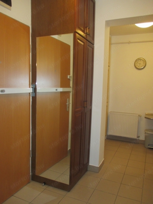 Kiadó 1 szobás lakás a Palotanegyedben, belső kertre néző - kép 9