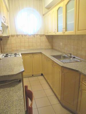 Kiadó 1 szobás lakás a Palotanegyedben, belső kertre néző - kép 7