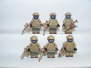 Lego SWAT Álcázott Sivatagi kommandós katonák Desert Rangers katona 6db - kép 5