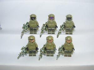 Lego SWAT UKR álcázott Ukrán kommandós katonák katona 6db fegyver - kép 8