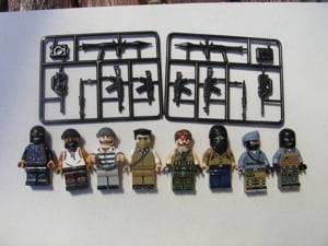 Lego Swat kommandós katonák zsoldosok bűnözők terroristák 8db katona ÚJ - kép 6