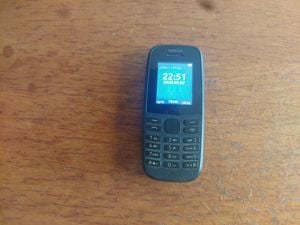 Nokia 105 független telefon - kép 2