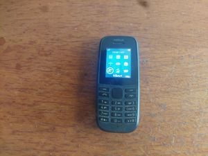 Nokia 105 független telefon - kép 4