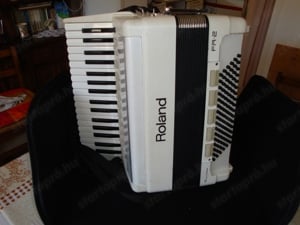 Eladó Roland FR2 elektromos tangóharmonika kiváló állapotban - kép 3