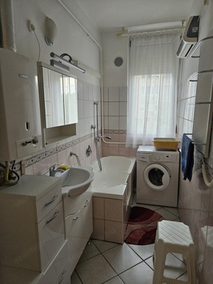 Szombathelyen, befektetésre is alkalmas egyedi fútéses, erkélyes lakás azonnali költözéssel! - kép 6