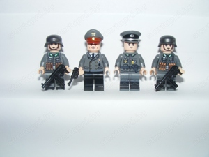 Lego 2. Világháborús német katonák Hitler + Goering vezérkar 4db katona - kép 2