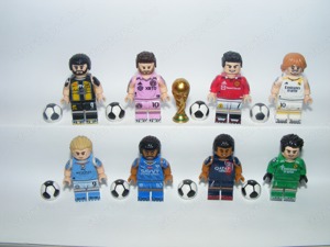 Lego Focista figurák Futball foci Messi Neymar Ronaldo Modric Benzema + arany króm kupa ÚJ - kép 2