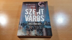 Guillermo Orsi - Szent város c. könyv eladó - kép 1