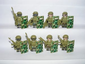 Lego SWAT Álcázott Dzsungel kommandós katonák 8db katona + pajzs ÚJ