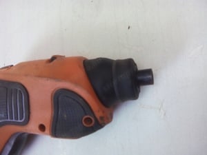 Csavarbehajtó alkatrésznek eladó,Black&Decker,mechanika hibás,az akku jó. - kép 4