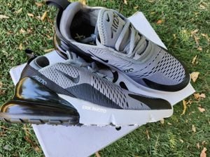 Nike Air Max 270  férfi cipők (41-46) - kép 4