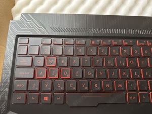  Asus FX504 FX504GD világítós magyar billentyűzet komplett 90NR00J3-R31HU1  - kép 3