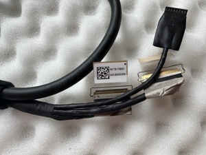 Asus GC31S VGA ADP Cable  GC31S VGA ADP CABLE L:0.64M 14017-00810800 - kép 3