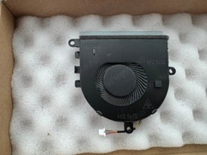 Dell Inspiron 5570 5770 Vostro 3590 ventilátor fan DC28000K7F0 7MCD0, 07MCD0