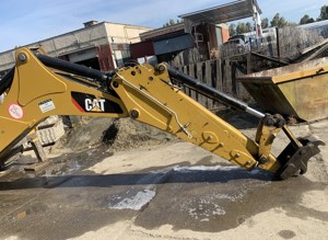 Caterpillar 428 F2 típusú univerzális földmunkagép - kép 12