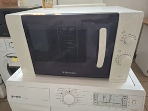 Használt Electrolux EMM200S mikrohullámú sütő [H16224] 3 hónap garanciával