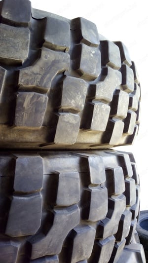 14.00 R20 használt Semperit Gigant 1400 20 14,00 R20 14,00r20 1400x20 14.00 R20 1400 R20 - kép 8