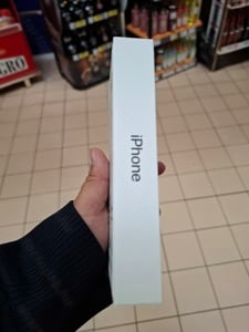 Iphone 16 pro 256gb fekete - kép 2