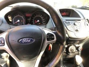 Ford Fiesta 1.4 TDCi 2010-es, 2 személyes kisteher, szép állapotban eladó - kép 6