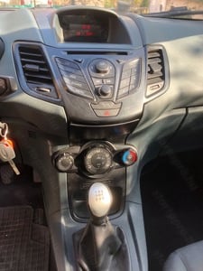 Ford Fiesta 1.4 TDCi 2010-es, 2 személyes kisteher, szép állapotban eladó - kép 8