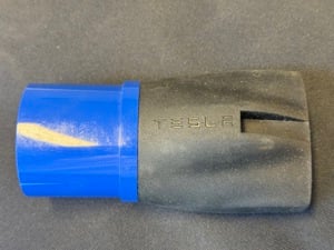 Eladó egy gyári Tesla UMC 1 töltőhöz 1X32A kék adapter 32A adapter