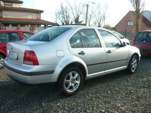 Volkswagen bora 1.4  - kép 3