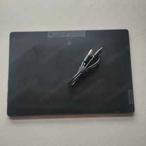 Lenovo M10 HD tablet - kép 4