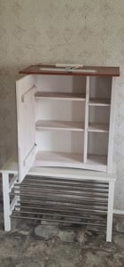 Hemnes Ikea fa gyárilag festett képen látható újszerű állapotban szé.ma:mé 60 x 70 x 34 eladó vagy c - kép 2