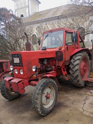 Belarus MTZ  80  traktor