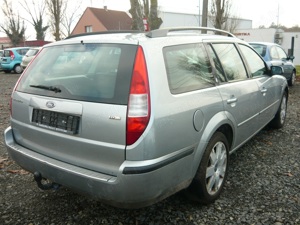 Ford Mondeo Ghia  2.2 tdci  - kép 3