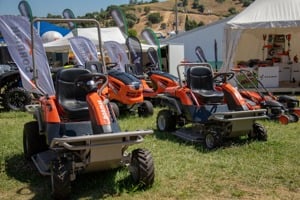 23 LE-s, DORMAK RHX 95 ipari kivitelű gazvágó traktor - kép 10