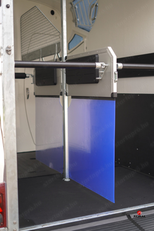 Új Böckmann Neo prémium lószállító utánfutó rendszámmal most csak bruttó 11.200.000 Ft - kép 5